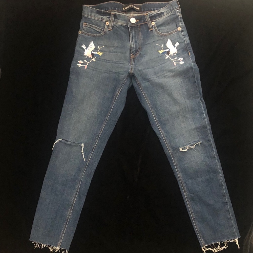 Express embroider Girlfriend Jeans